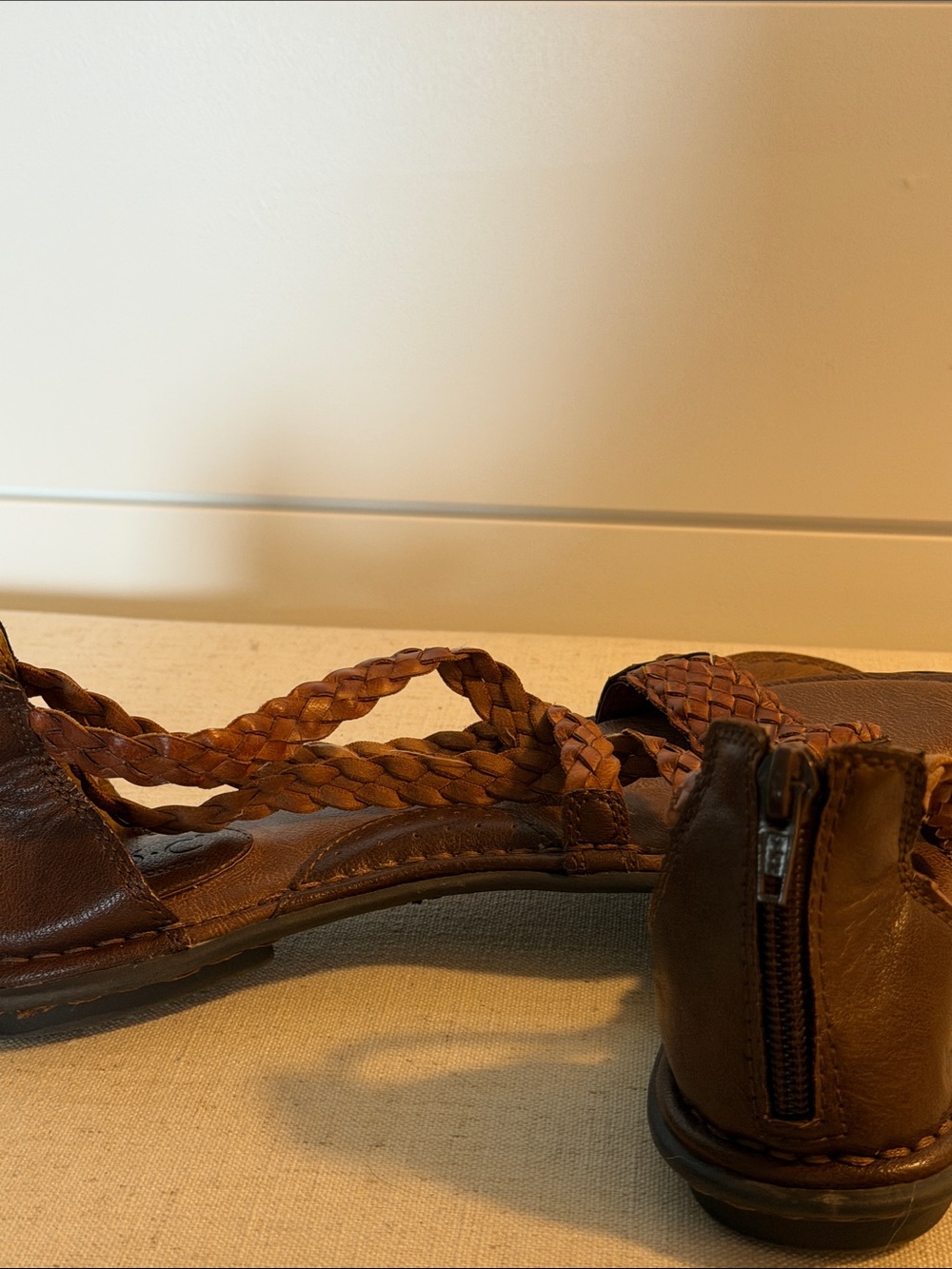 b.o.c. Braided straps brown Women's Sandals - Picture 5 of 6